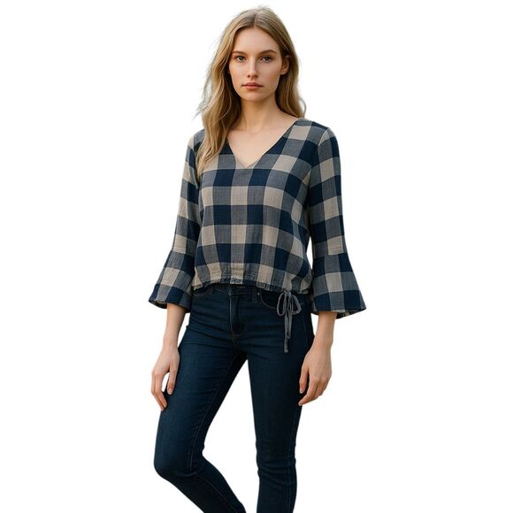 Cloth & Stone Plaid V-Neck Bell Sleeve Top Petite Small - Picture 1 of 9